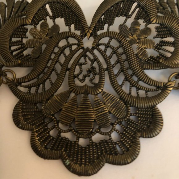 Vintage Victorian Goth Metal Filigree Bib Choker - Picture 2 of 6